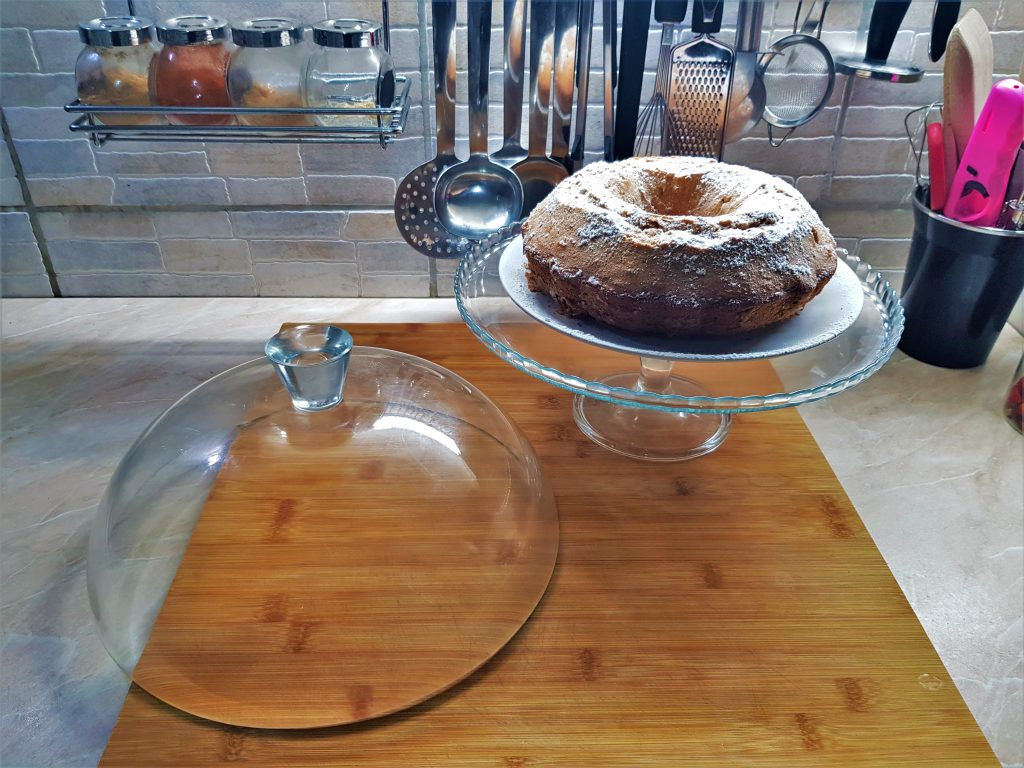 campana di vetro conservazione torta